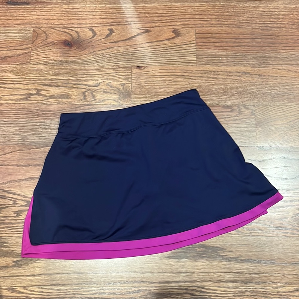 Nike dri fit skort; size small; excellent condition - Picture 7 of 7